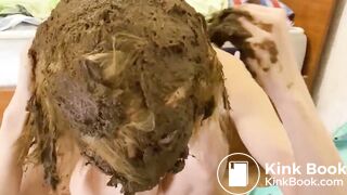 Hot girl shitting on floor and smearing it on herself