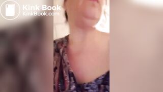BBw takes her morning Dump