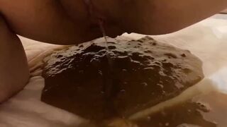 Girl diarrhea and smearing