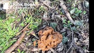 Two hot Italian lesbians shitting outside