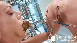 Lesbian Scat - video 9