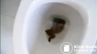 Short Video Of Girl - Having Diarrhea in toilet