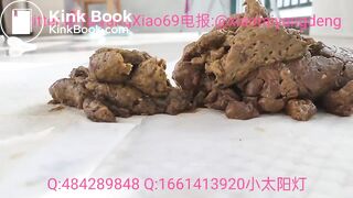 Chinese lady taking a huge shit