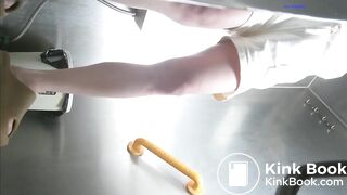 spy camera asian girl pee and shit.video_519