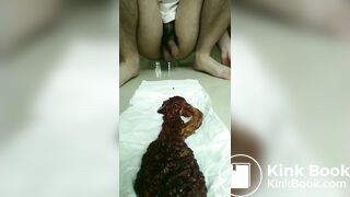Taiwanese College Student 1-Week Poop Log Compilation