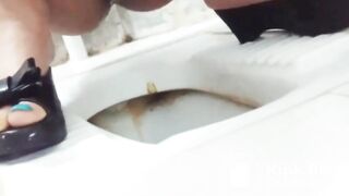 Desi Indian Girl doing Scat,Pooping,Shitting,Potty,Poop,Shit,Scatting, in Desi Style