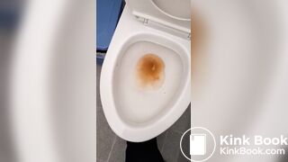 A Simple Ice Cream Ruined His Gut for Days