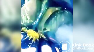 BlueGirl70 Poop Upskirt