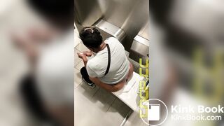 Ebony Toilet Voyeur