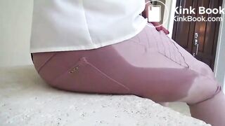Mandy More - Wetting & re-wetting pink pants