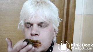 Collared dog named Armands Lusis play&enjoy Owner's poop. Pet is become scat addicted