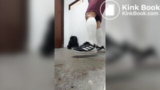 Squatting instead Sitting 5