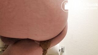 Pooping 644 - Cream Filled