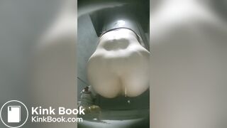 Chinese Women Missed the toilet