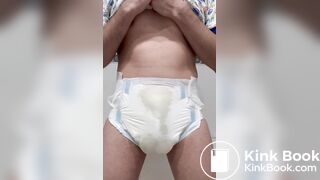 DeusexDL wetting diapers compil