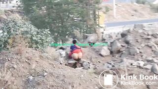 Desi big ass aunty open shit