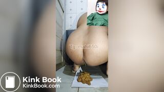 Beautiful chubby indian bhabhi potty - indian scat