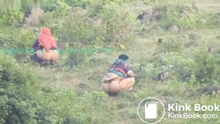 2 Desi aunties outdoor shitting in nature