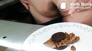 Pooping 368 - Oreo Turd Sandwich