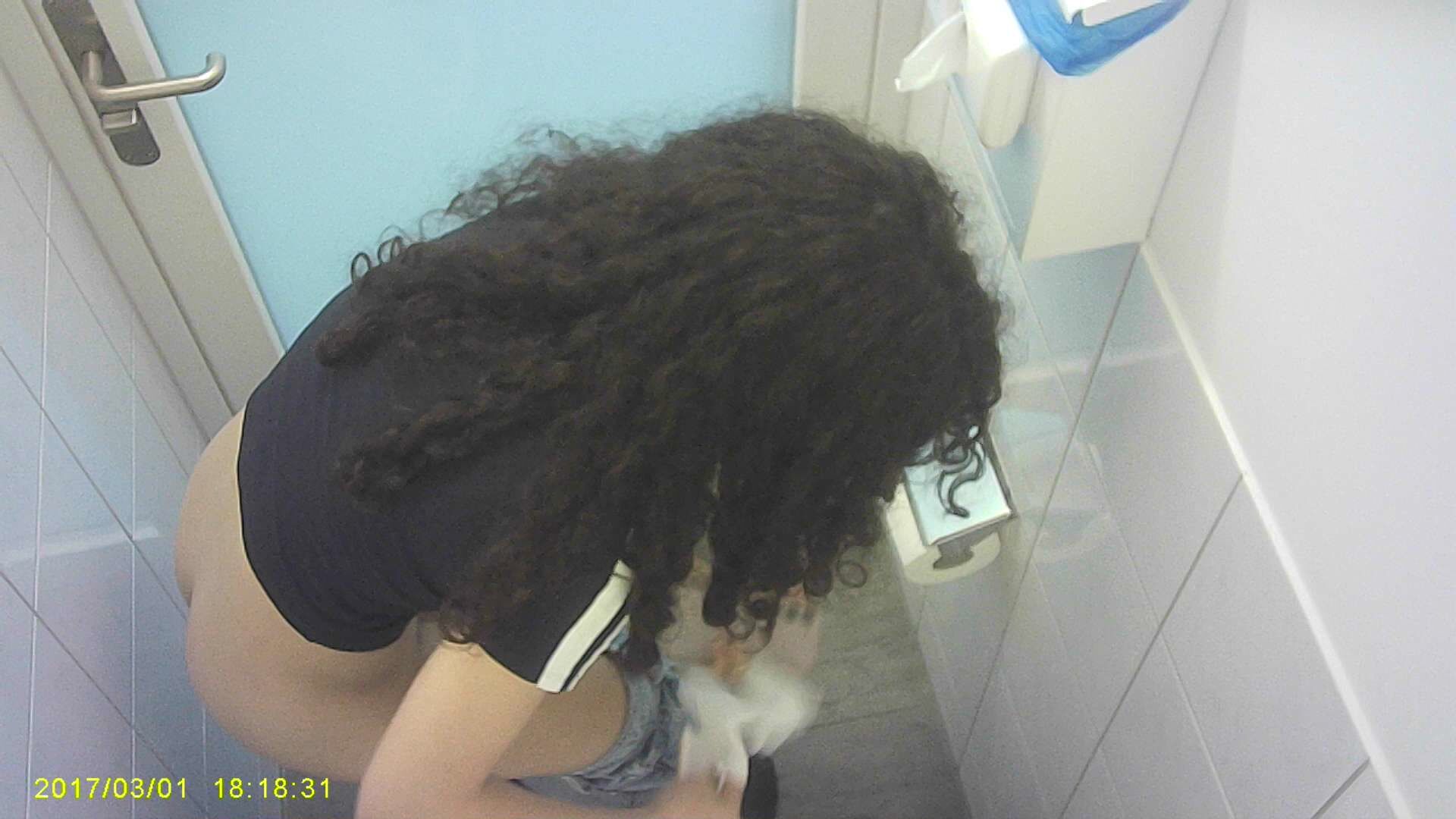 Toilet Spy 1