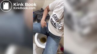 latina shits her jeans