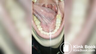 Girl's sexy long tongue 27
