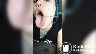 Girl's sexy long tongue 31