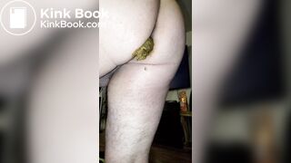 Pooping 67 - Slow Motion - 2 of 2