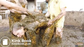 Alice Maze Farm Gangbang Instructor Gangbang in cowshit