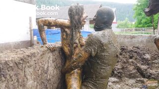 Alice Maze Farm Gangbang Instructor Gangbang in cowshit