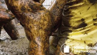 Alice Maze Farm Gangbang Instructor Gangbang in cowshit