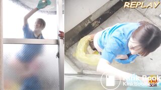 Japanese Girl Pooping