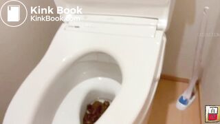 Japanese Girl Pooping