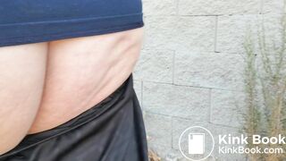 Flashing 2 - While Some People Walk Towards Me