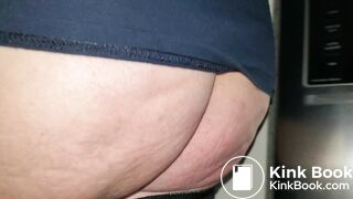 Flashing 2 - While Some People Walk Towards Me