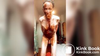 me prisoner covered by my own shit