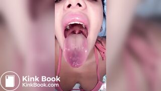 Girl's sexy long tongue 31