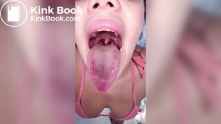 Girl's sexy long tongue 31