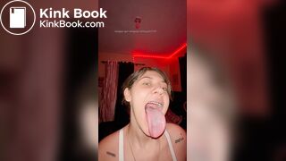 Girl's sexy long tongue 32