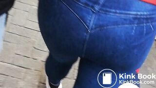 Ricos Culos espía y con falda