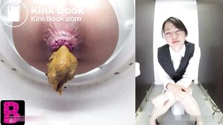 Japanese Girl Pooping